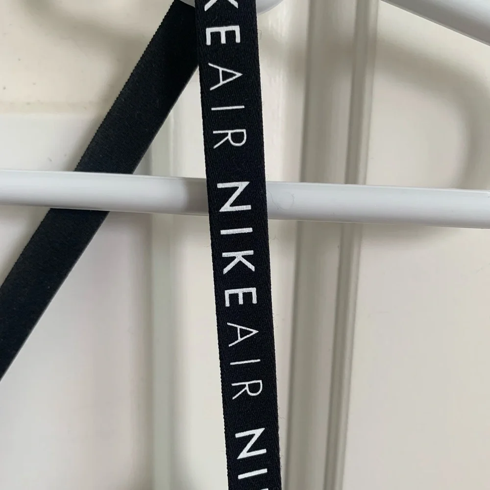 Nike Air sports bra - Picture 4 of 5